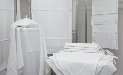 Премиальная чистка скатертей